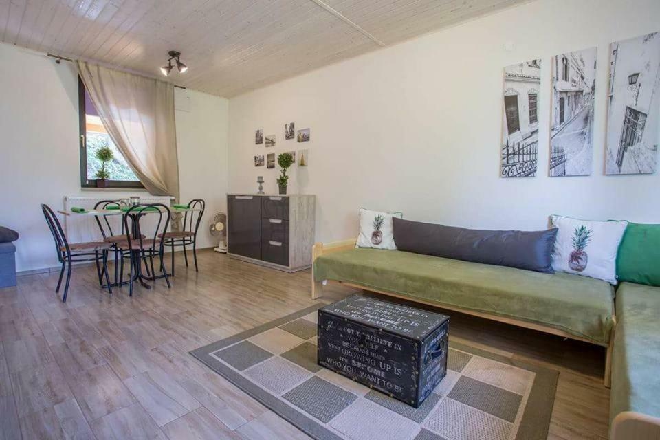 Pod Horou Apartment Stiavnicke Bane Ngoại thất bức ảnh